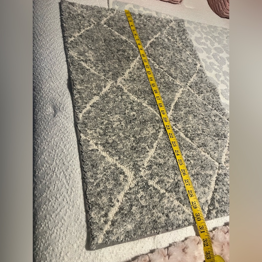 Gray Shag Diamond-Pattern Rug Set - Picture 3 of 4